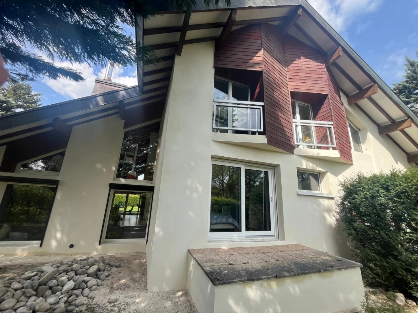 photo-ravalement-facade-sauverny-apres